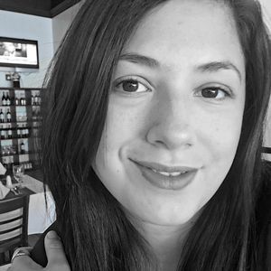 Meet your Posher, Nadia